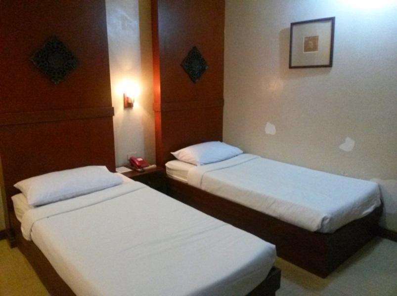 Roxas Midtown Hotel Ngoại thất bức ảnh